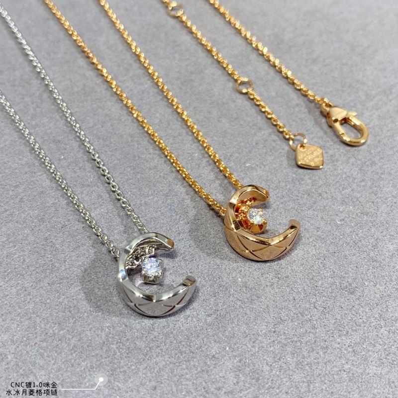 Chanel Necklaces